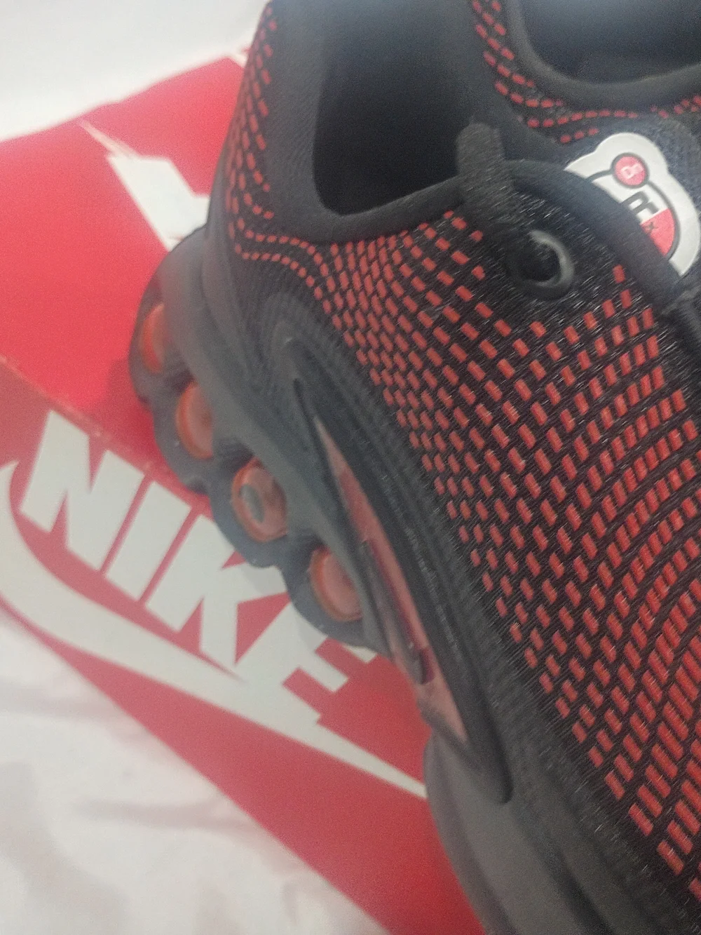 Nike Air Max DN (GS) Box - Red / White